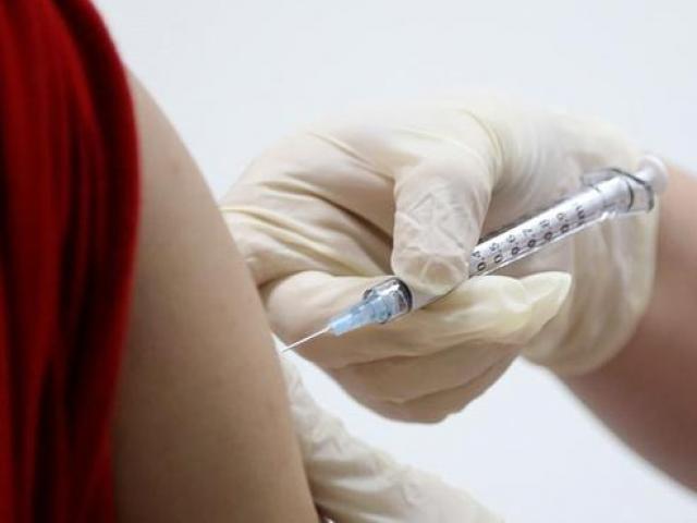 Nữ sinh lớp 9 tử vong sau tiêm vắc-xin COVID-19 không liên quan quy trình tiêm chủng