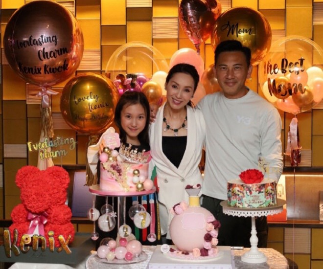 Hoa đán TVB khoe ảnh sinh nhật U60, con gái 11 tuổi đánh cắp sự chú ý của mẹ đẻ - 6