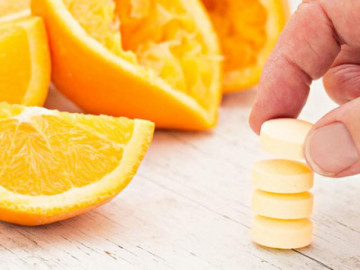 Vitamin cũng hại gan nếu lạm dụng, 4 loại vitamin nên cân nhắc kẻo không gánh được hậu quả