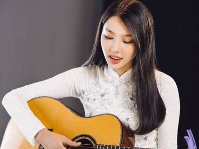 Phần thi đàn hát bằng 3 thứ tiếng của Thùy Tiên tại Hoa hậu Việt Nam 2018 hot trở lại