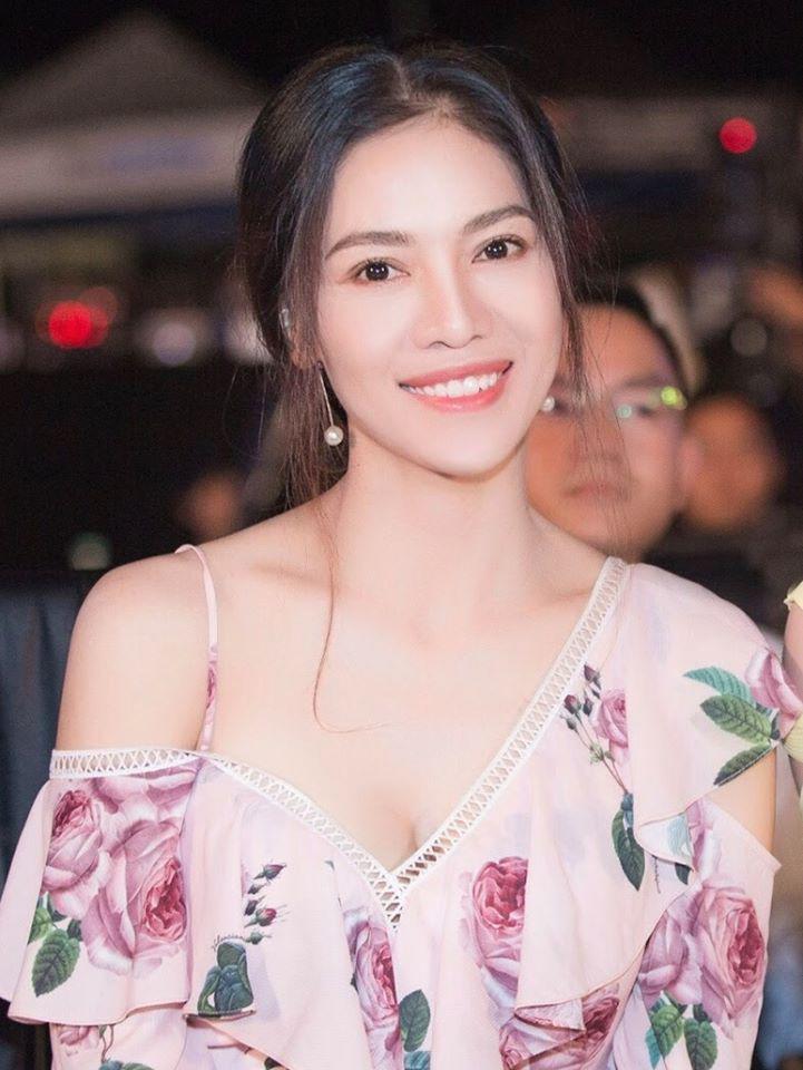 Con gái bà trùm Hoa hậu Việt tái hiện cảnh Hoa hậu Thùy Tiên diễn bikini ai cũng khen - 3
