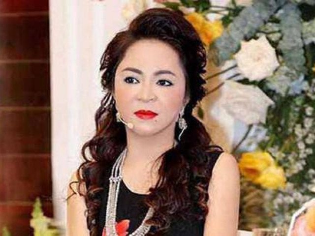Tòa án triệu tập bà Nguyễn Phương Hằng đến phiên xử vụ Cưỡng đoạt tài sản