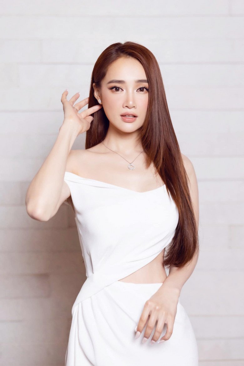 Nhã Phương liên tục lộ dấu hiệu amp;#34;già trước tuổiamp;#34;, ông xã Trường Giang chăm kĩ vẫn lão hoá như thường - 12