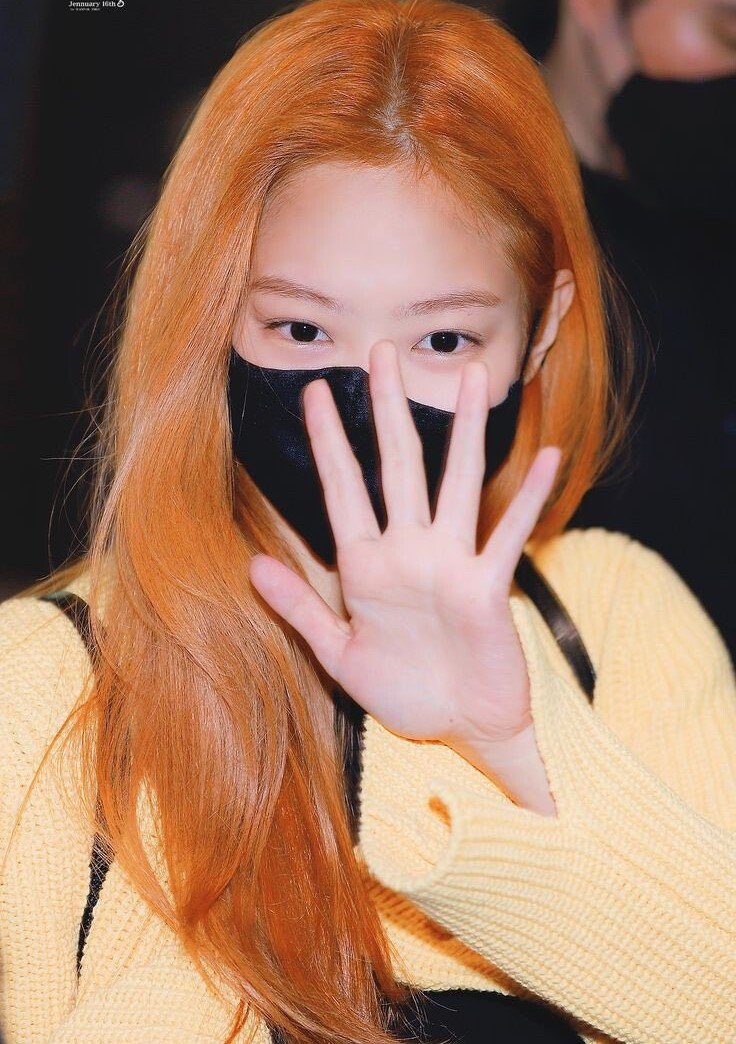 Lạ lùng Hiền Hồ sau scandal tình cảm, amp;#34;đảo ngóiamp;#34; tóc xơ như râu ngô vẫn được chị em khen - 7