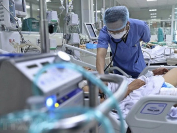 Bé 4 tuổi nhiễm cúm A/H5 sau khi sau khi ăn thịt ngan, gà tại nhà hiện giờ ra sao?