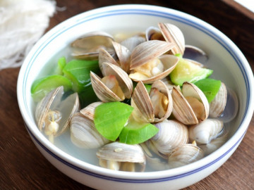 Gặp con có vỏ được ví là “kho canxi” này mua về nấu cùng thứ quả dân dã thành món đại bổ, chỉ tốn 20.000 đồng