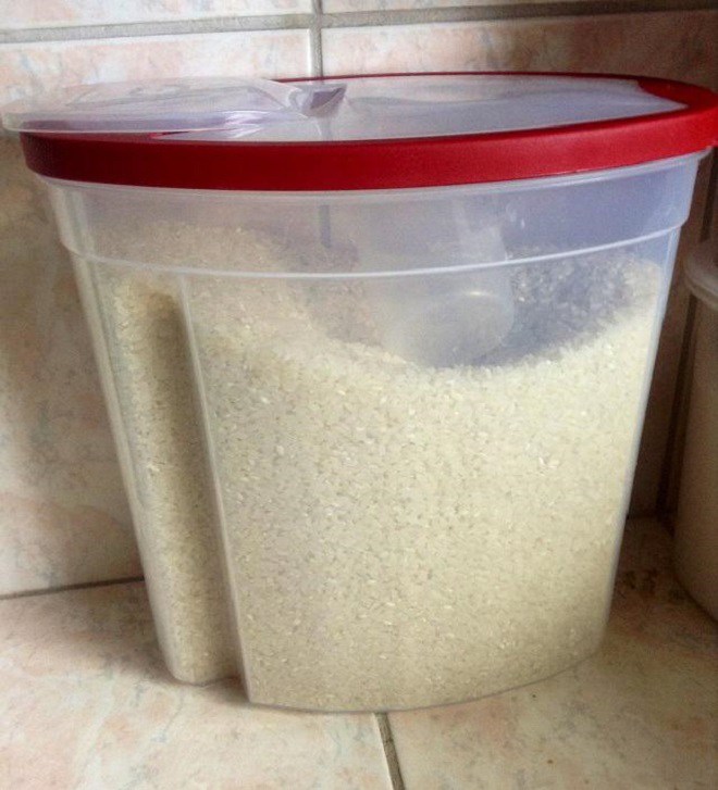 Đặt thùng gạo nhớ nguyên tắc “2 kín – 1 đầy” giúp tụ lộc gấp trăm, cả năm no đủ - 4