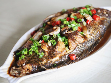 Loại cá dân dã của Việt Nam được ví như cá hồi thịt trắng, đạm gấp 7 lần sữa, nấu theo kiểu này hao cơm phải biết