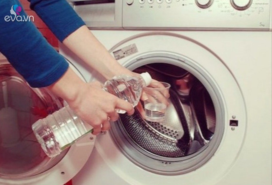 Read more about the article Máy giặt dùng lâu quần áo giặt xong sẽ dính đầy xơ vải, làm theo 3 bước cặn bẩn hết sạch