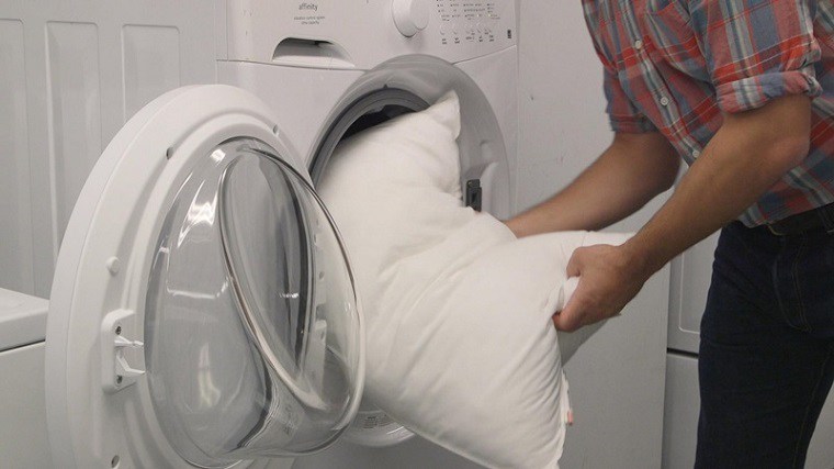 5 sai lầm khi dùng máy giặt, 90% người mắc phải ngay từ lỗi đầu tiên, bảo sao càng giặt quần áo càng bẩn - 5