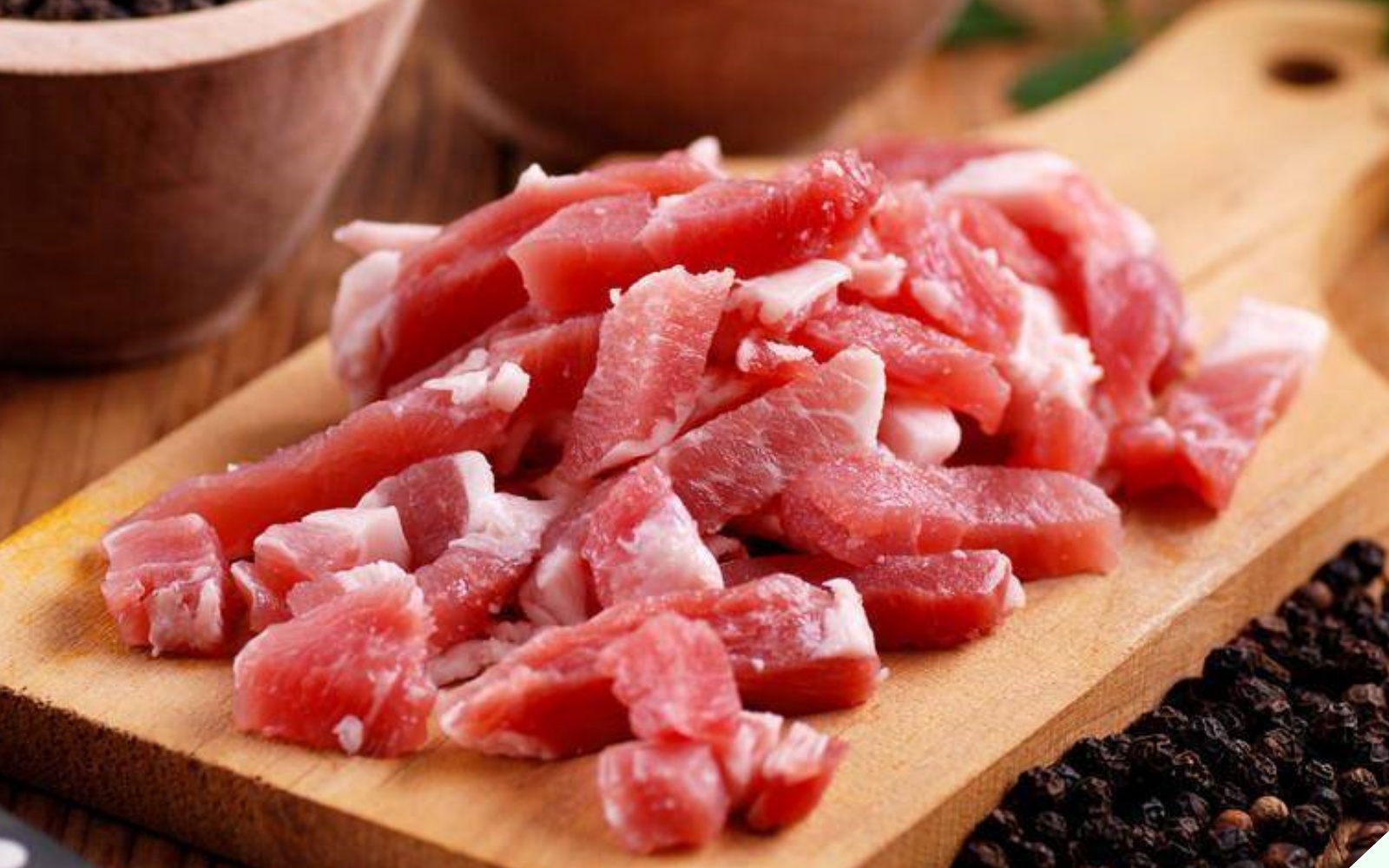 Thịt lợn thái dọc thớ hay ngang thớ? Câu trả lời từ đầu bếp khiến mọi người bất ngờ - 4