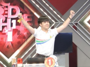 戴冠から1年が経ち、ロード・トゥ・オリンピア2022チャンピオンのダン・レ・グエン・ヴーは今どうしているのでしょうか？