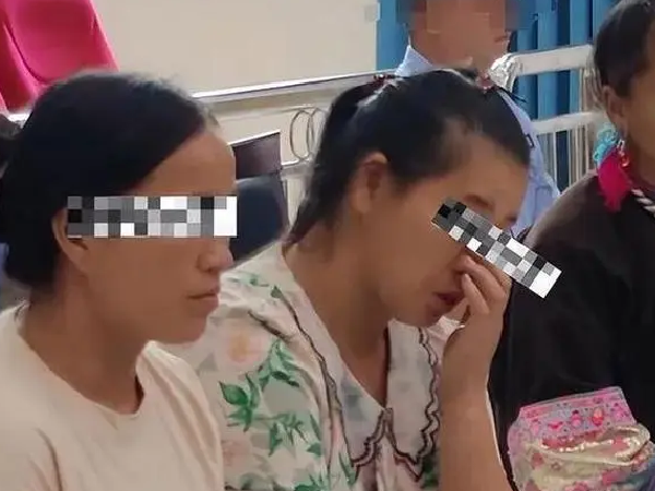 Pelaku penganiayaan di Shenzen, China.